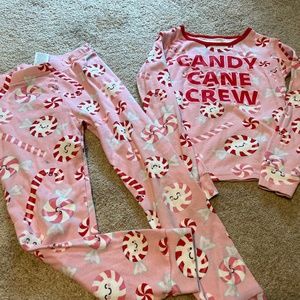 Girls size 6 Christmas Jammies